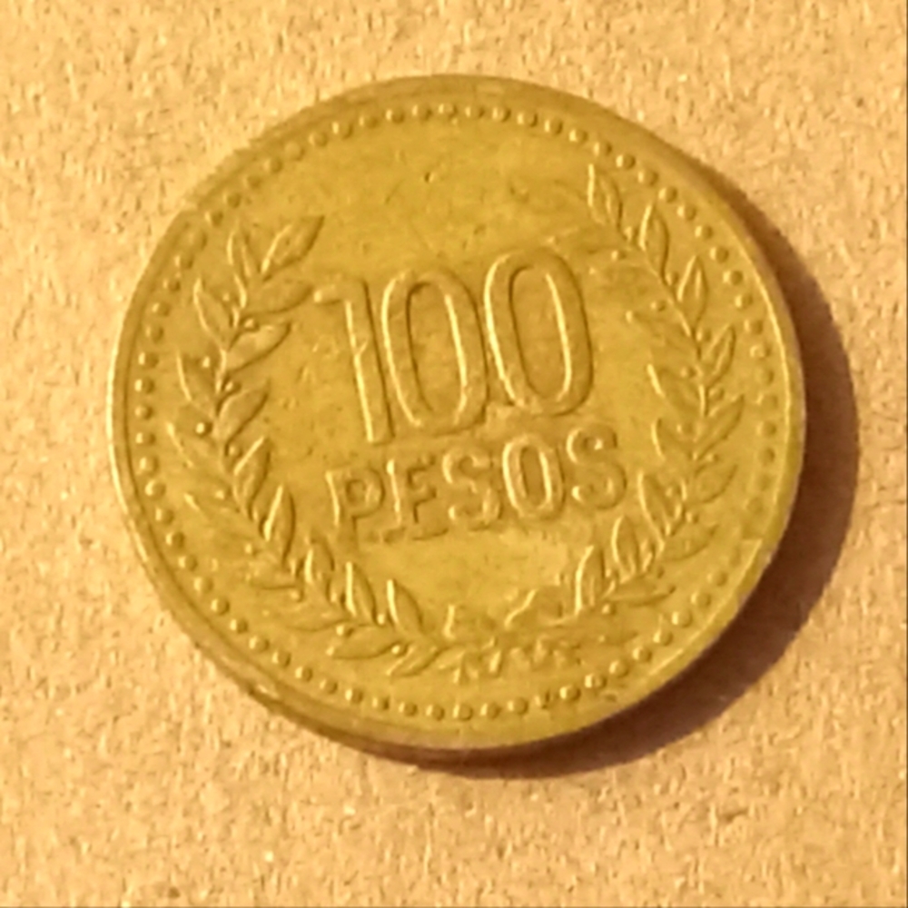1994 Columbia 100 Pesos Coin